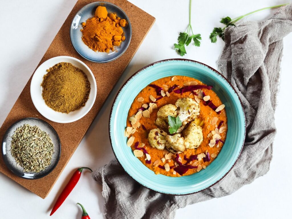 Spicy bloemkool curry met mango